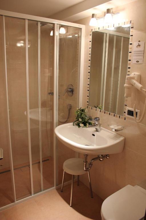 Single Room Balcony