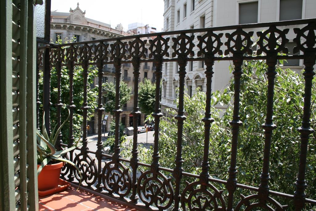 Large Exterior Double Room private bathroom balcony,227237789:JPEG