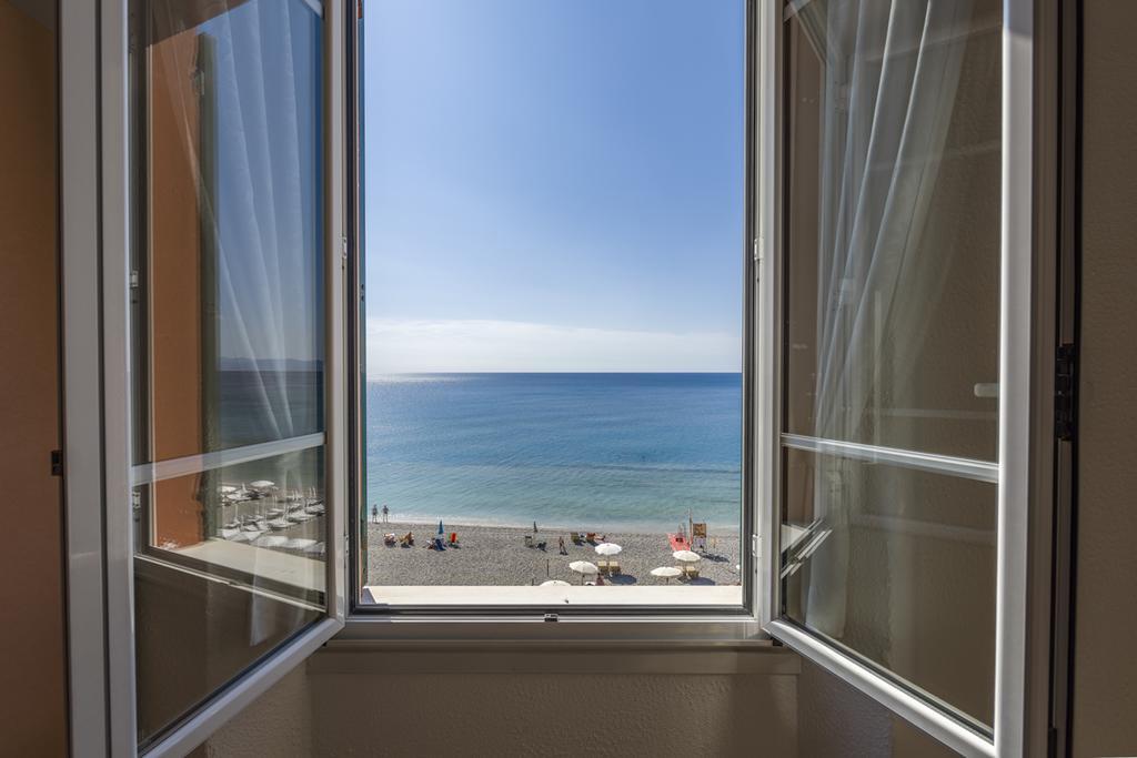 Double Room Sea View Beach,681045858:JPEG
