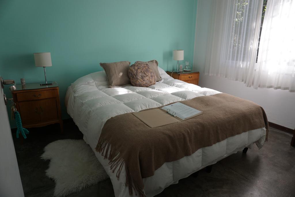 Quarto com Cama de Casal ou 2 de Solteiro