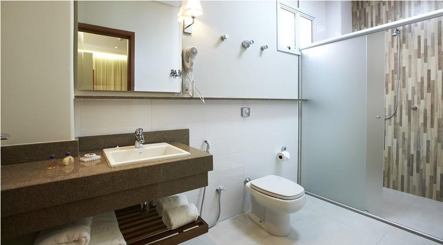 Quarto Standard com Cama de Casal ou 2 de Solteiro
