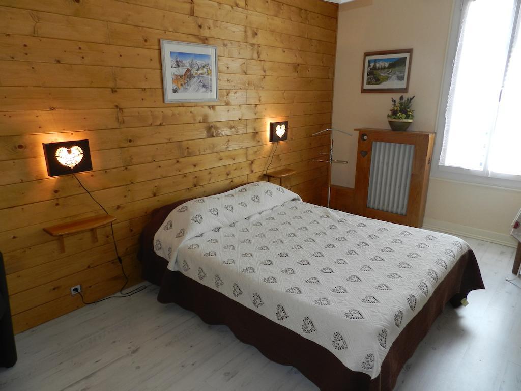 Double Room with Shower,451740339:JPEG