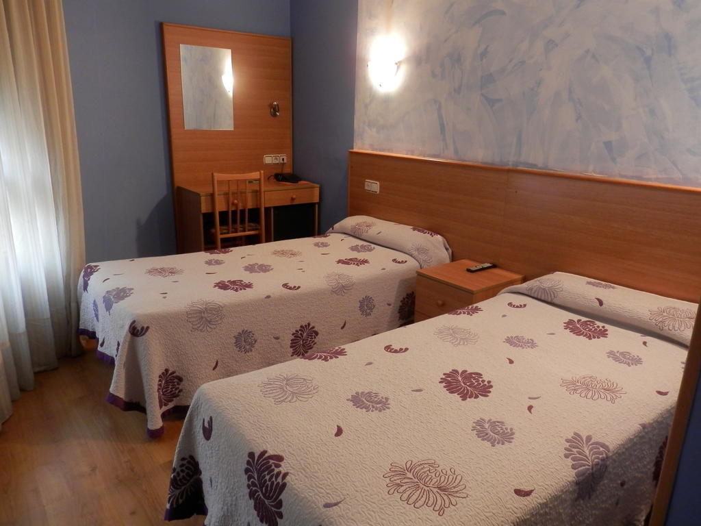 Double or Twin Room,249172369:JPEG