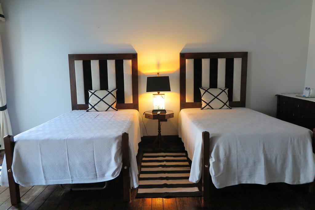 Superior King or Twin Room,254808589:JPEG