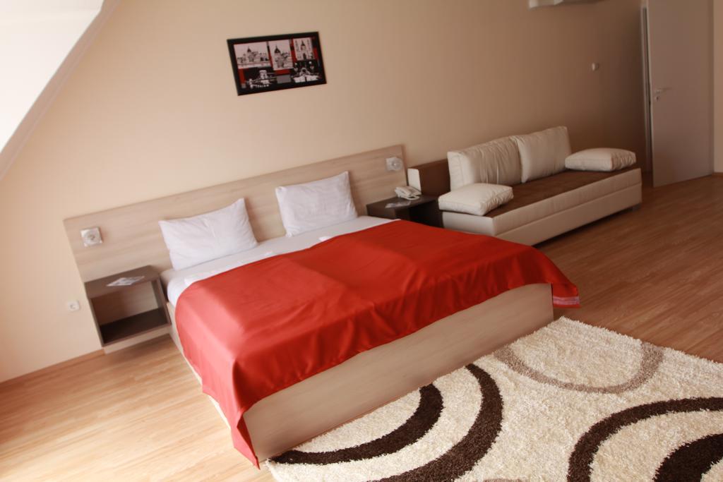 Quarto Duplo Amplo