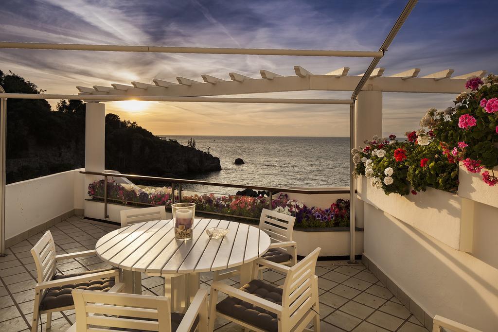 Appartamento Deluxe con 3 Camere da Letto e Vista Mare