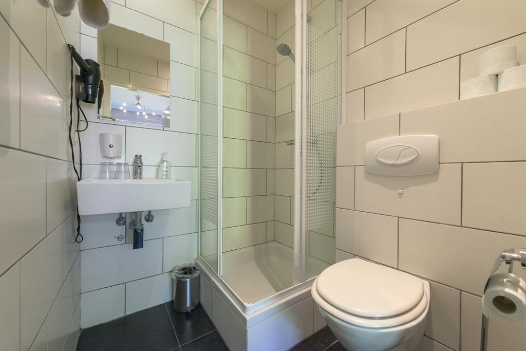 Tweepersoonskamer met Eigen Badkamer