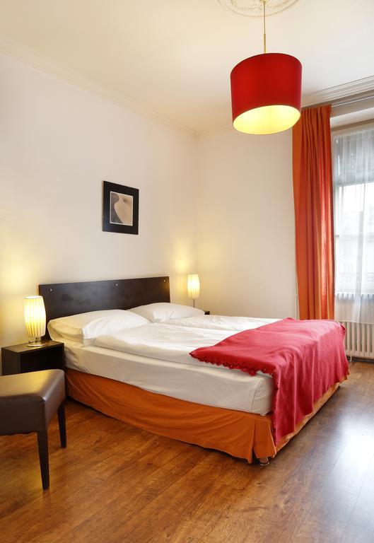 Quarto King Standard