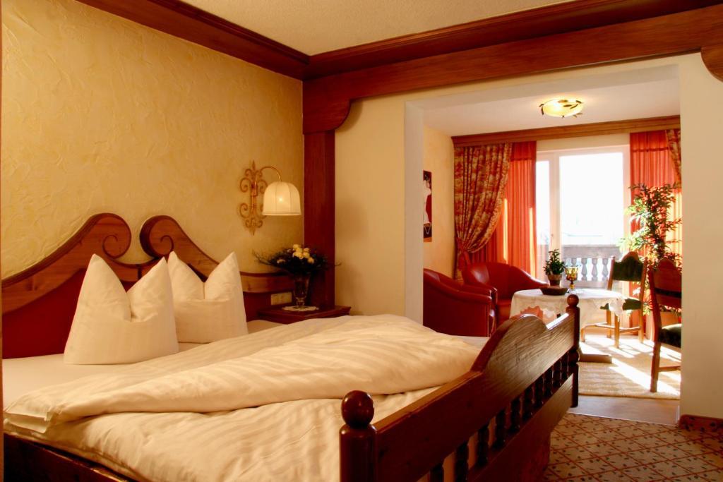 Standard Double Room,770105155:JPEG
