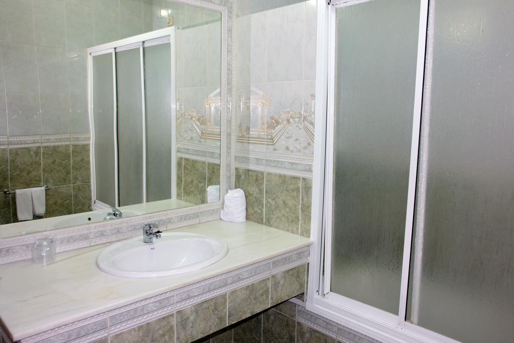 Quarto Duplo