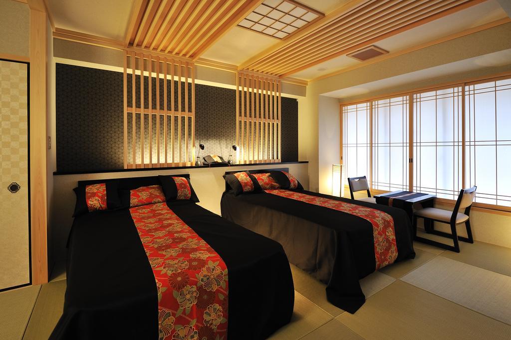 Room with Tatami Area