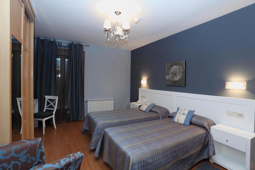 Superior Double or Twin Room,27867989:JPEG