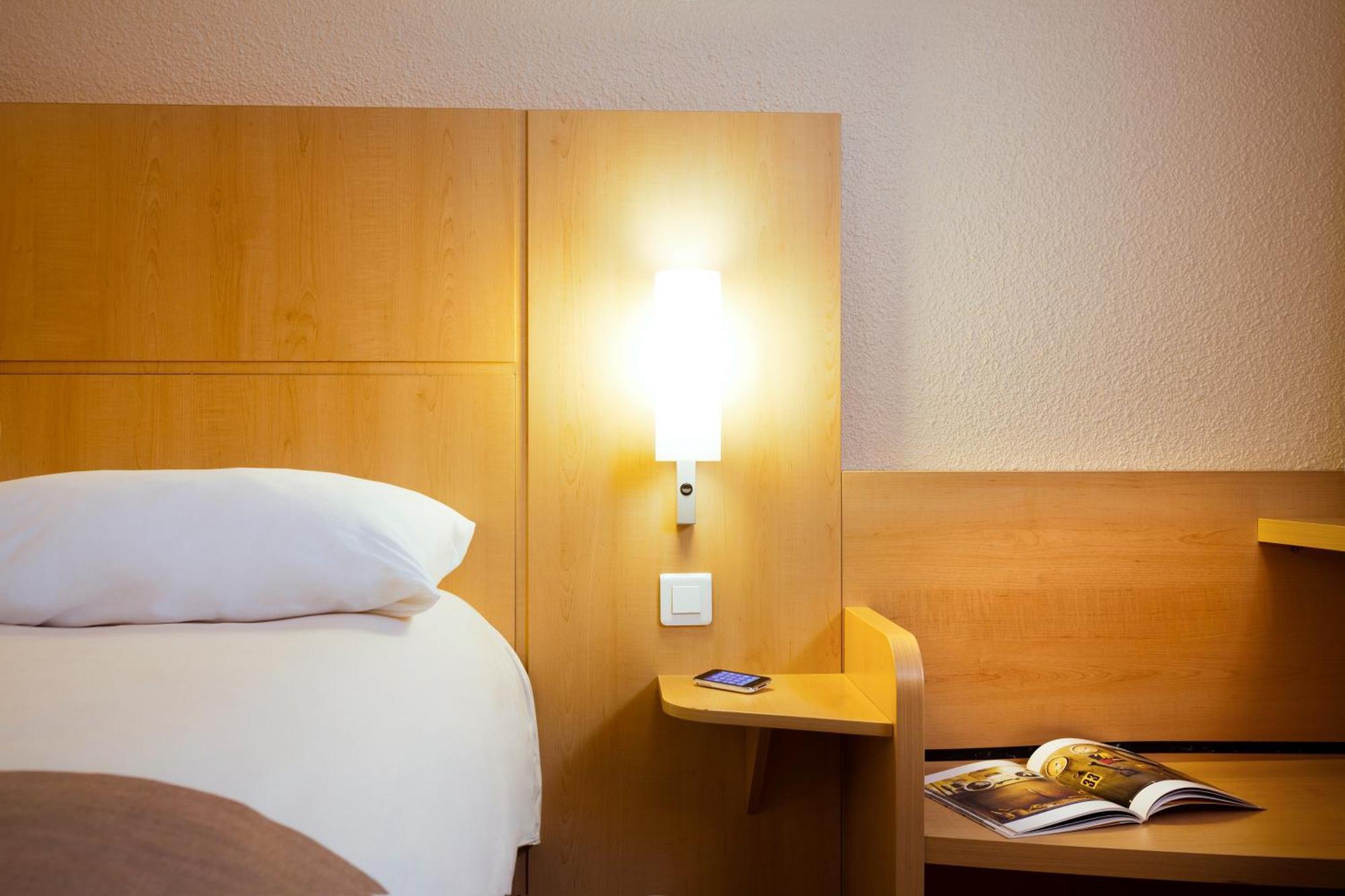 Chambre Triple avec 1 Lit Double et 1 Lit Simple