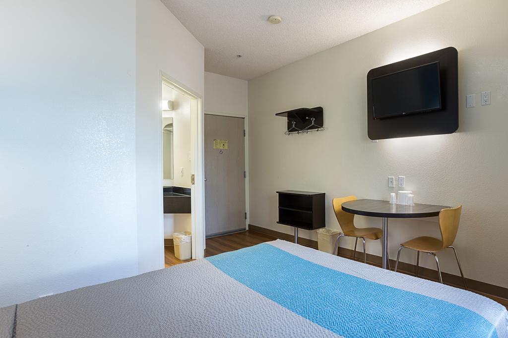 Kamer met Queensize Bed - Rookvrij