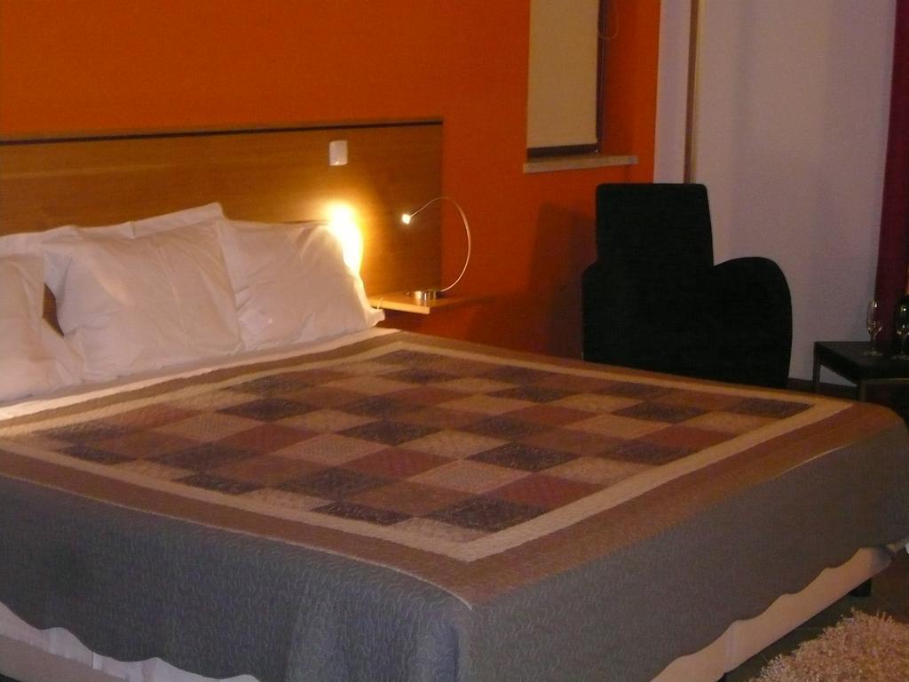 Quarto Twin