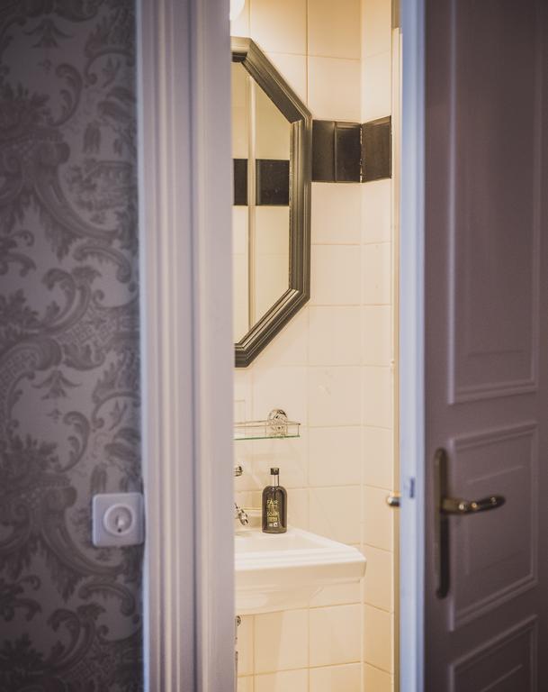Single Room,1697783552:JPEG