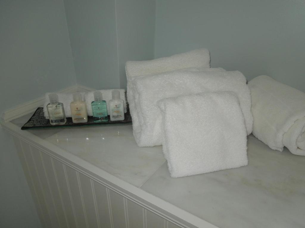 King Room with Private Bathroom
