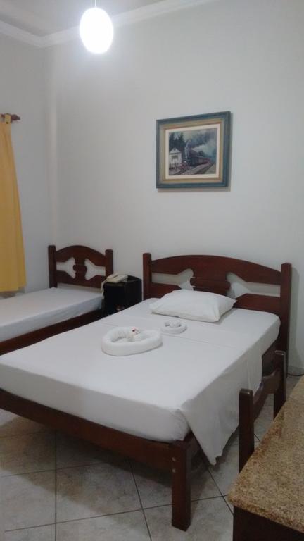 Quarto Triplo Standard