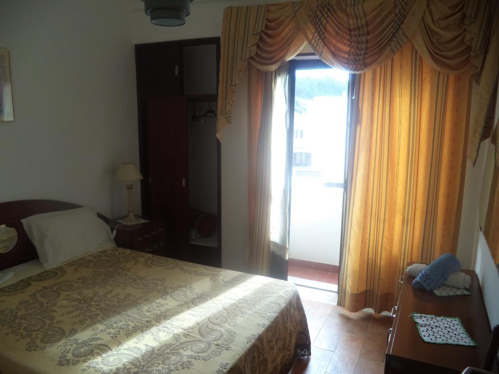 Quarto Duplo