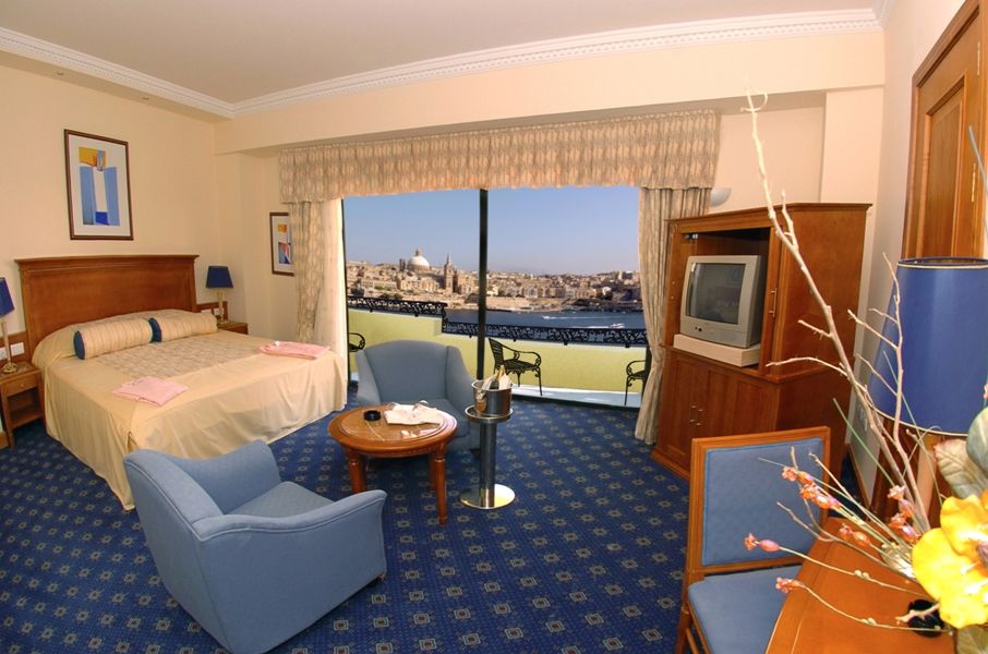 Tweepersoonskamer met 1 of 2 Bedden en Uitzicht op Zee