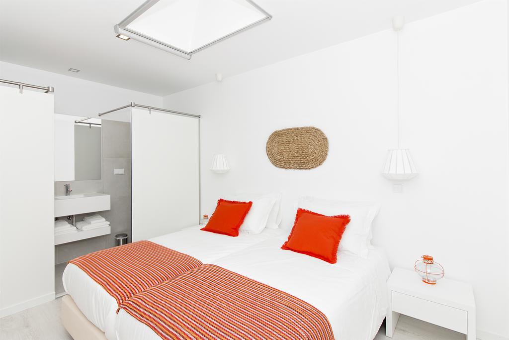 Quarto Duplo com Casa de Banho Privativa