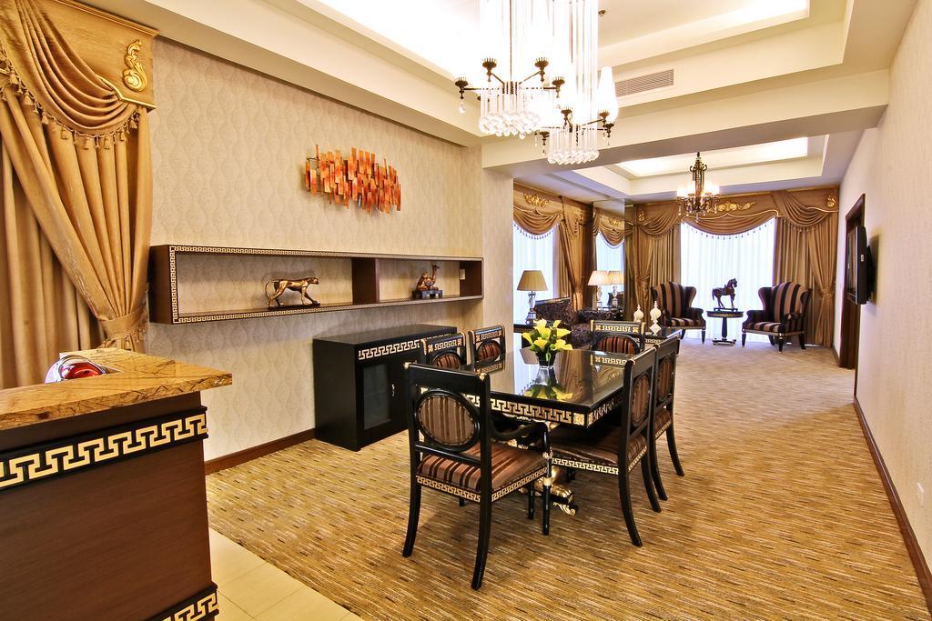 Presidential Suite