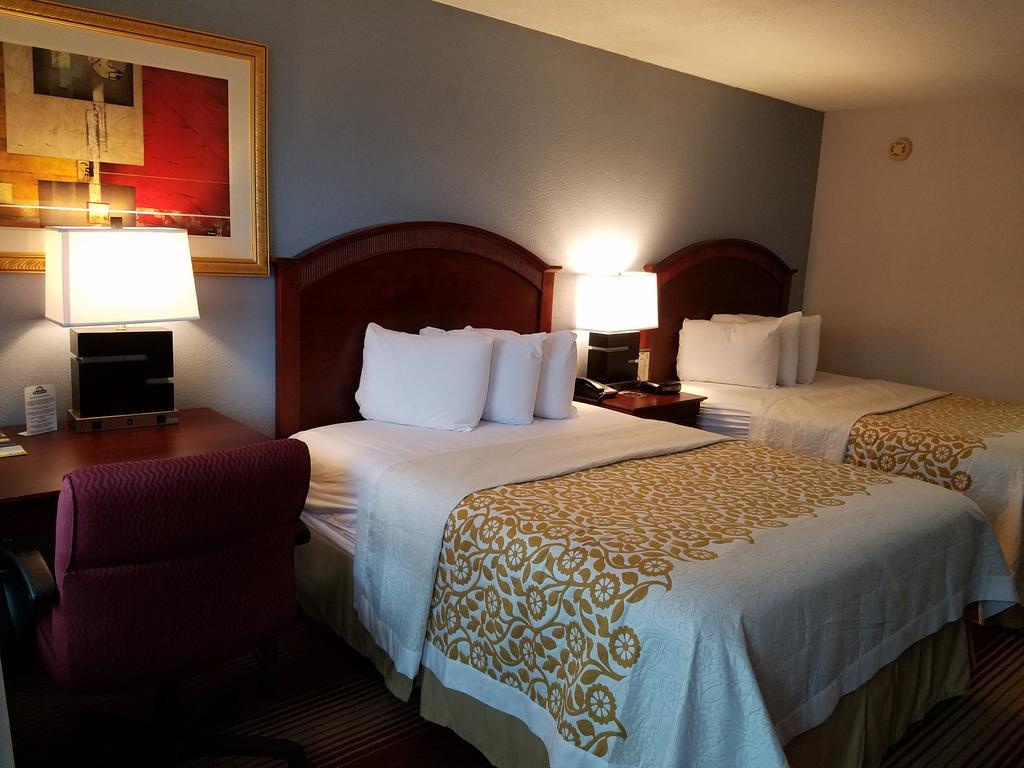 Standard Room with Two Double Beds - Smoking