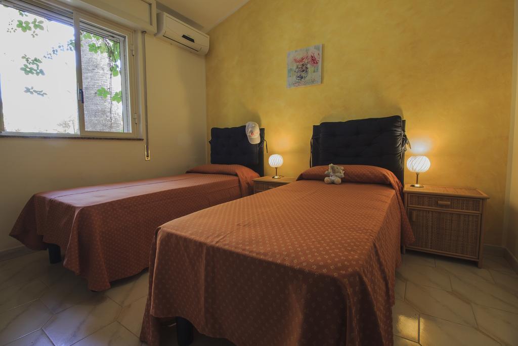 Two-Bedroom Apartment Annex,379926433:JPEG