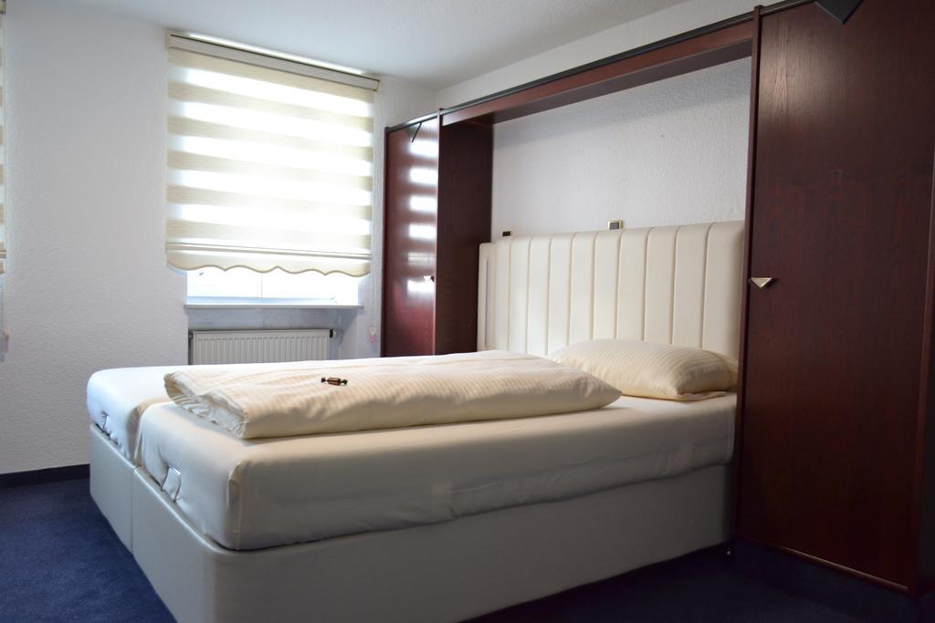 Dreibettzimmer