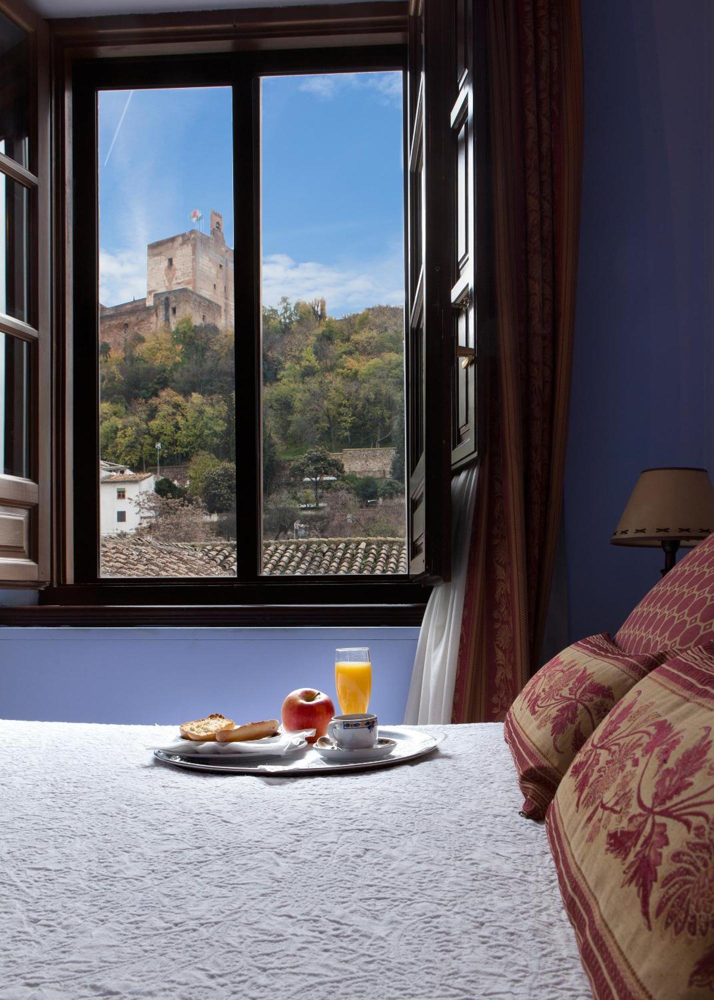 Tweepersoonskamer met 1 of 2 Bedden en Uitzicht op Alhambra