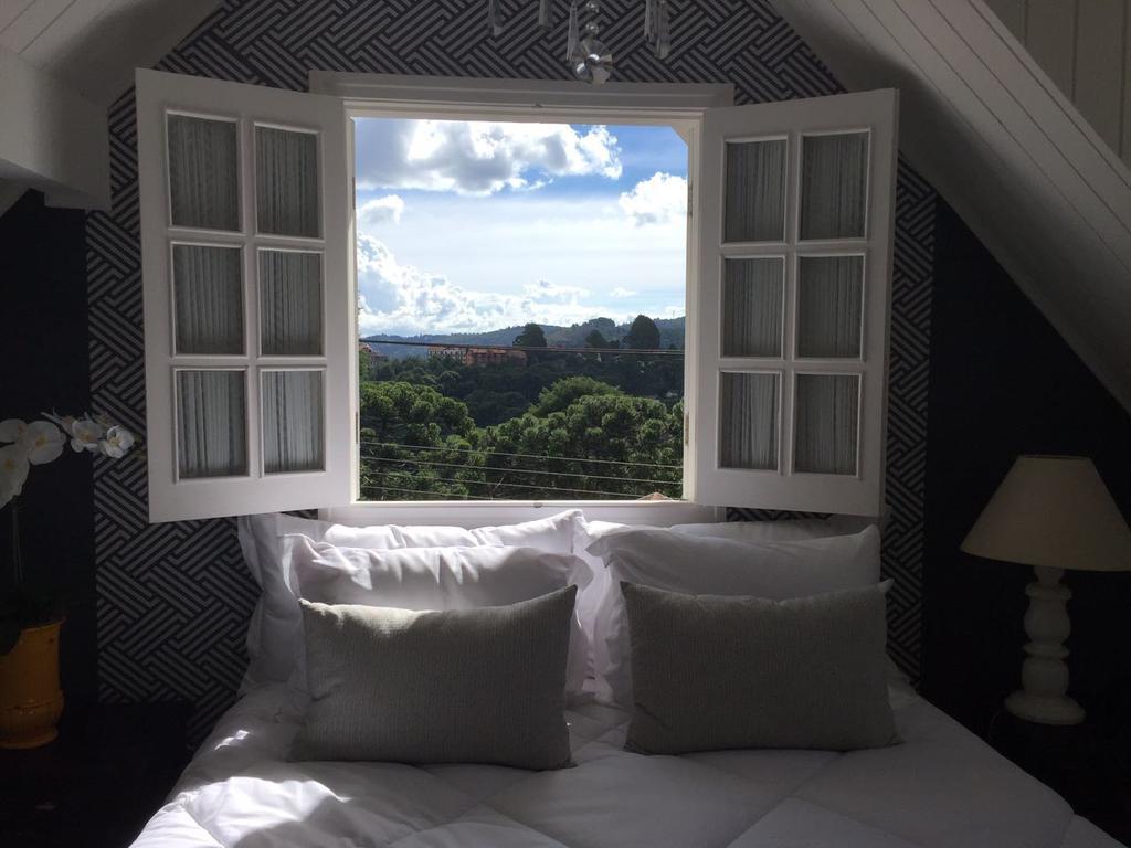 Quarto Duplo Superior com Vista para a Cidade