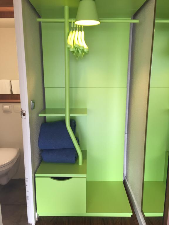 Standard Triple Room,1215335344:JPEG