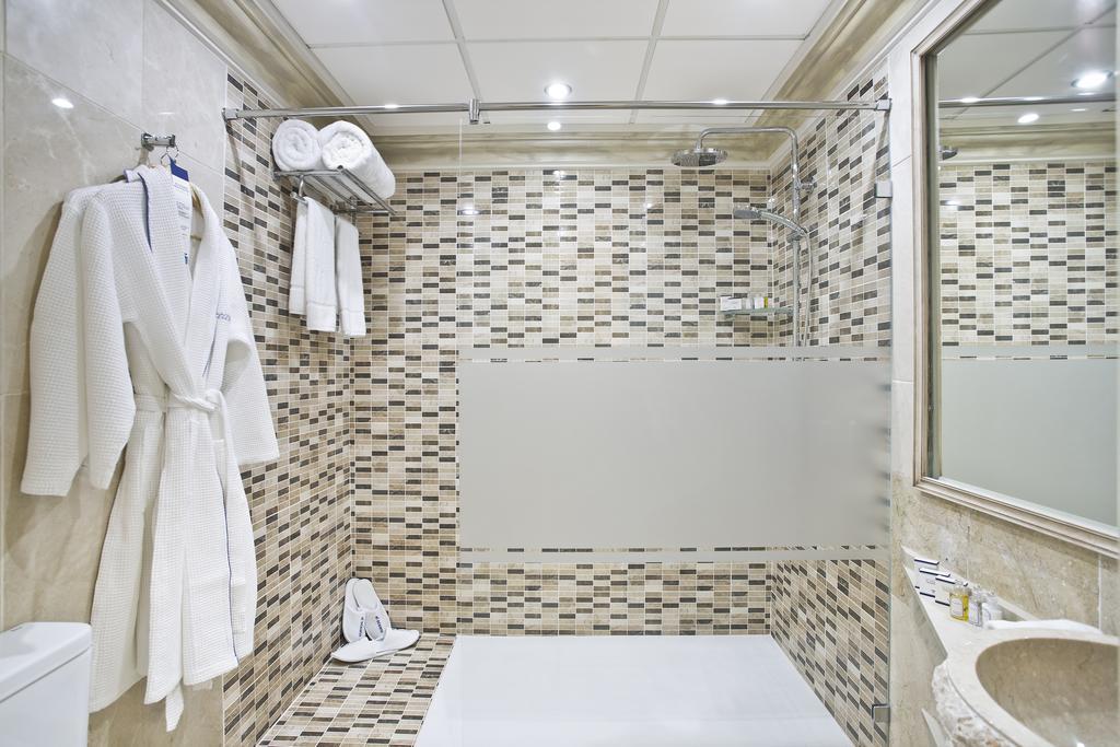 Hébergement Double Supérieur – Vue sur Mer