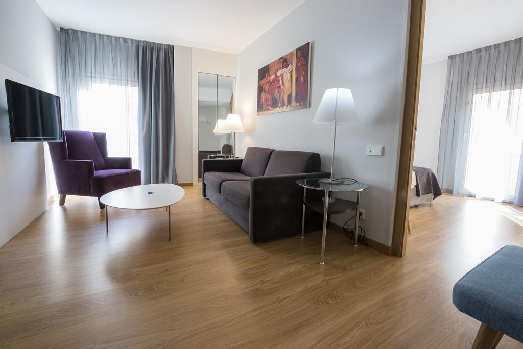 Familiekamer (2 Volwassenen + 2 Kinderen)