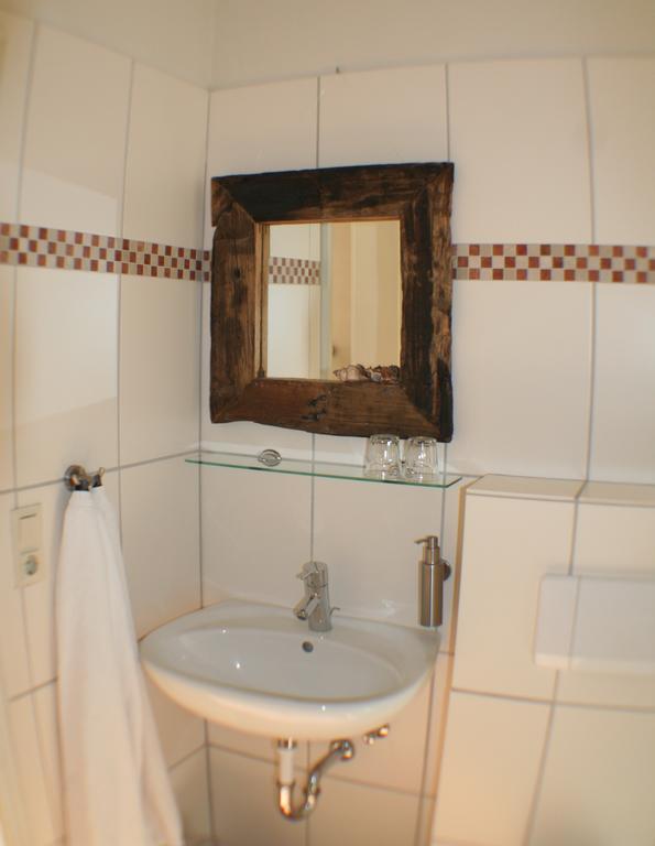 Doppelzimmer mit Seeblick