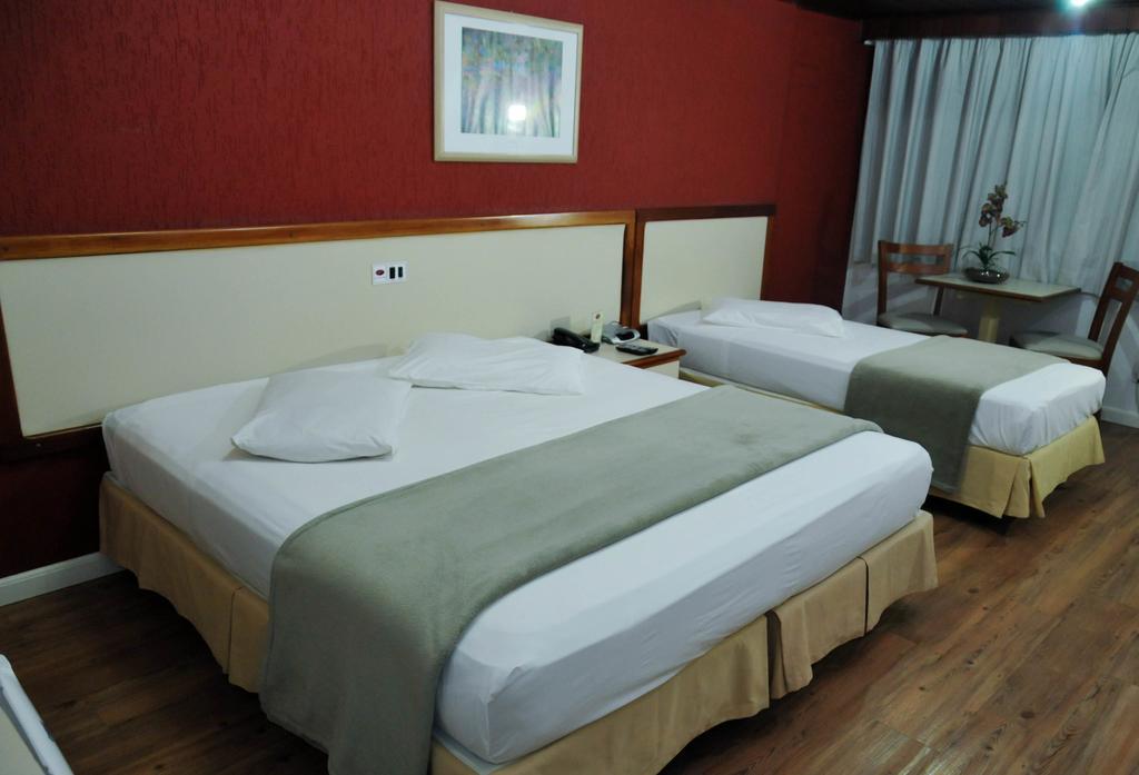 Quarto Triplo Clássico