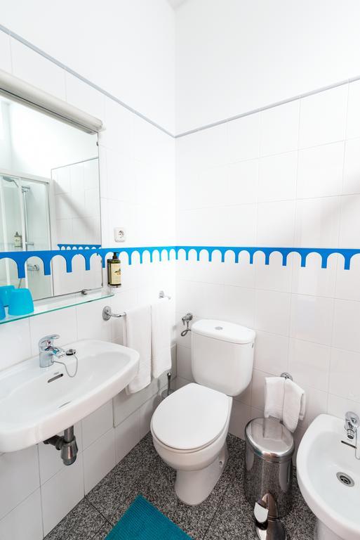 Quarto Twin Standard