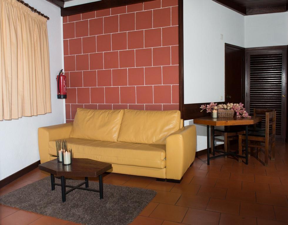 One-Bedroom Apartment,412361721:JPEG