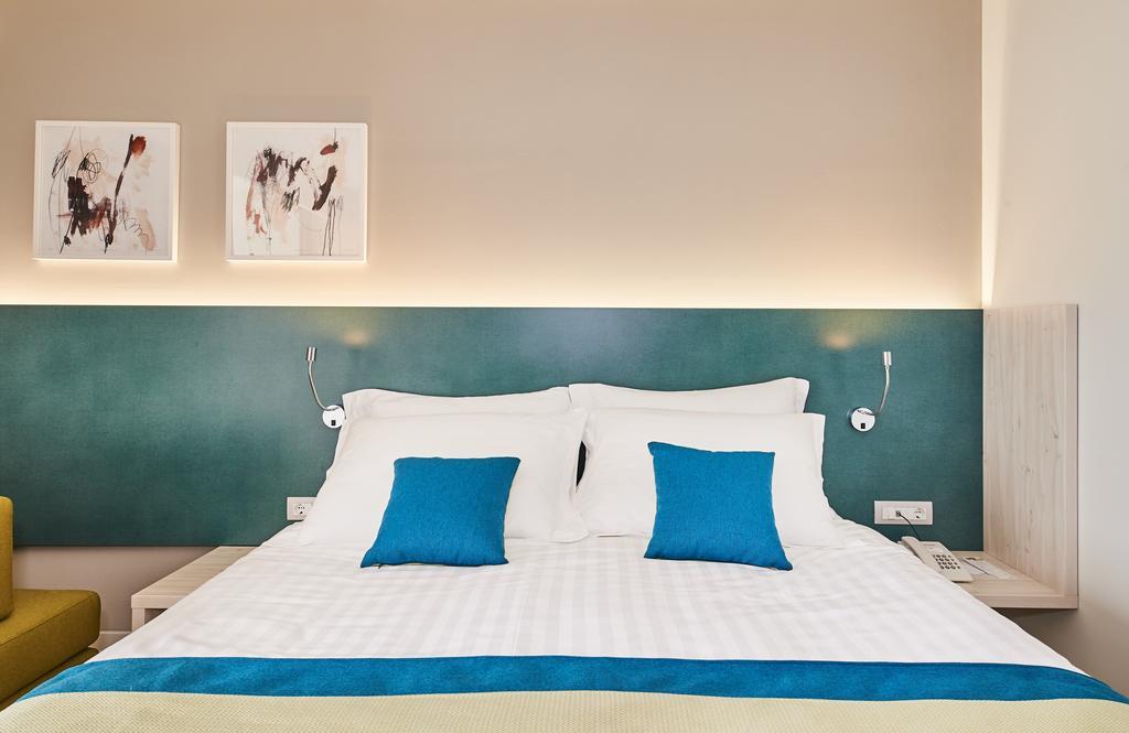Premium Zimmer mit Balkon und Meerblick