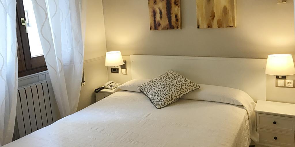 Double or Twin Room,640855413:JPEG