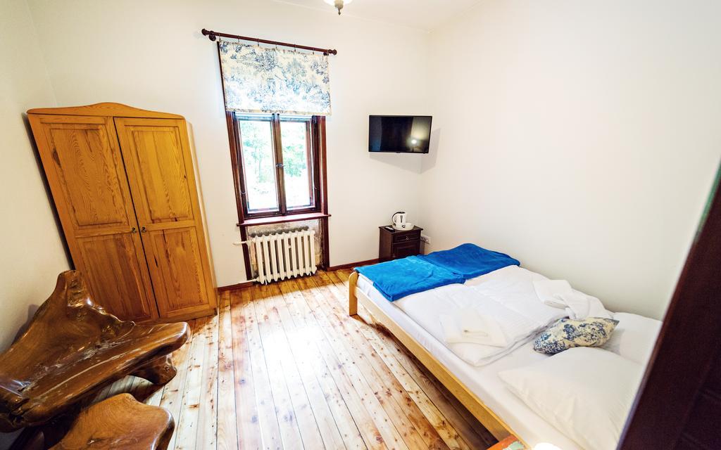 Tweepersoonskamer met 1 of 2 Bedden en Eigen Badkamer