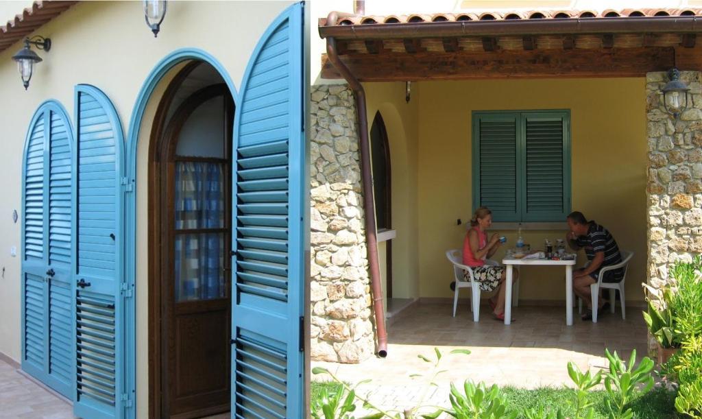 Appartamento con 2 Camere da Letto e Vista Giardino