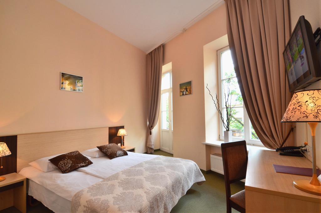Chambre Double ou Lits Jumeaux