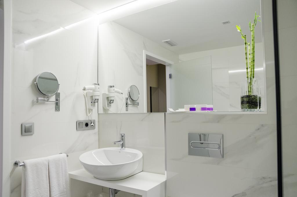 Quarto Individual