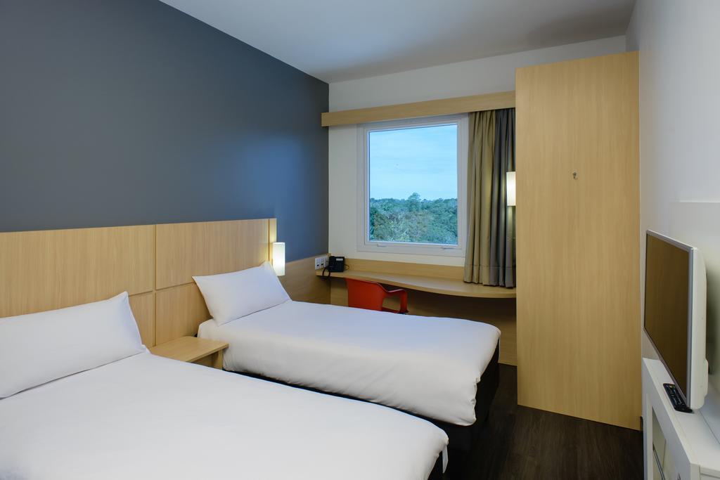 Quarto Standard com 2 Camas de Solteiro