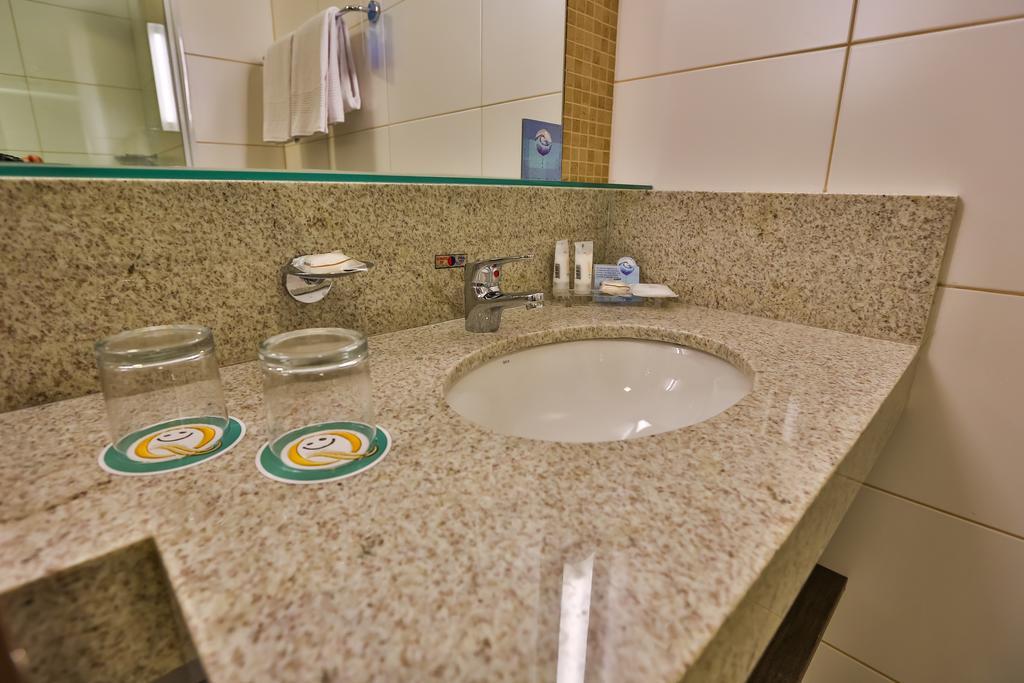 Quarto Superior com 2 Camas de Solteiro