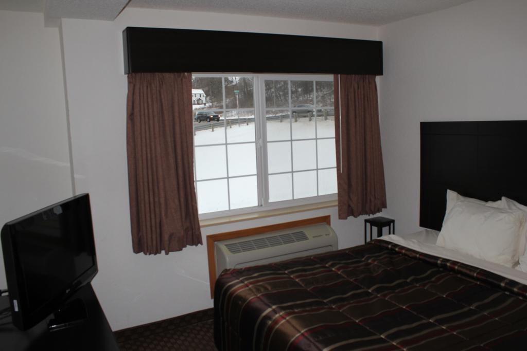 Standard Double Suite