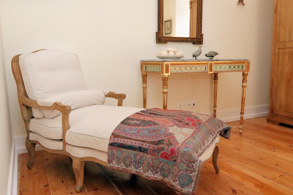 Royal Suite,462590190:JPEG