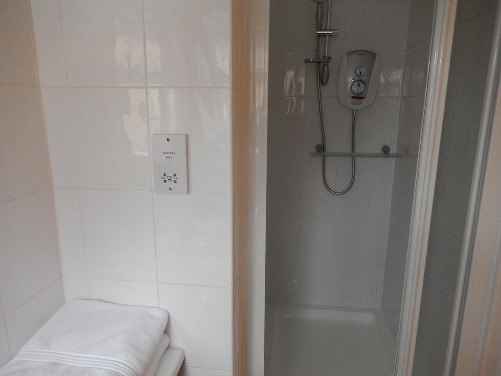 Chambre Double Deluxe avec Douche