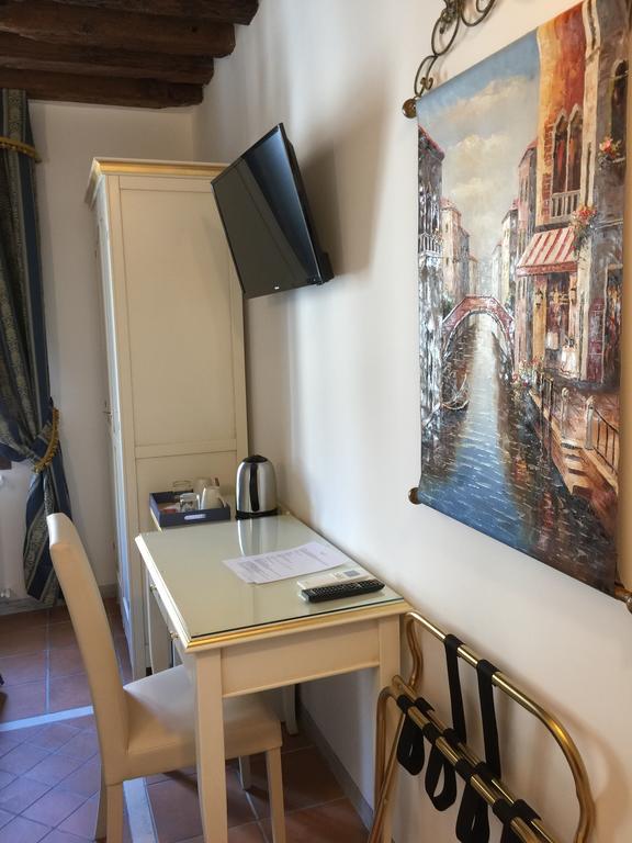 Chambre Double ou Lits Jumeaux - Vue sur Canal